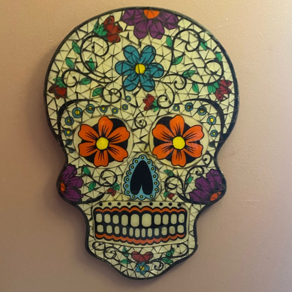 🦋Glass candy skull room decor🦋